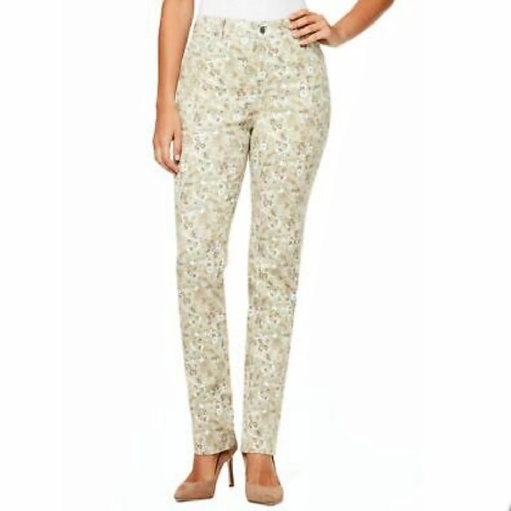 Gloria Vanderbilt Amanda Jeans Tapered Leg Jeans